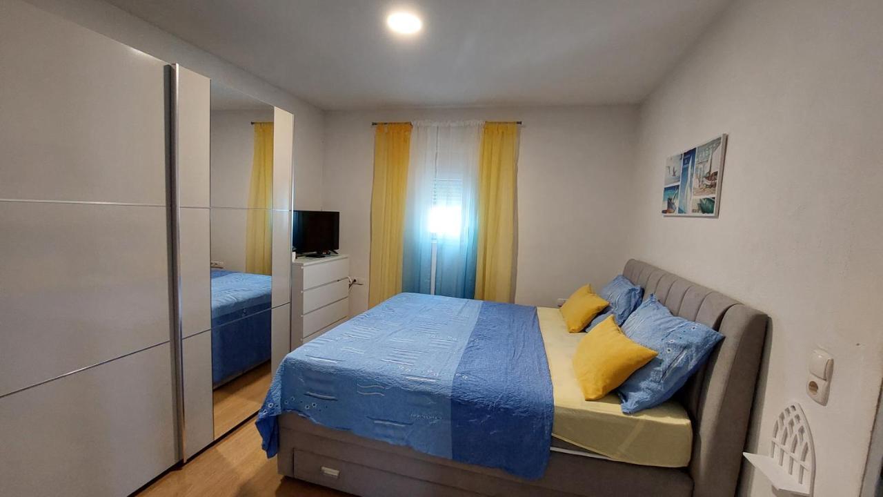 Luna Apartments Baška Voda Zewnętrze zdjęcie
