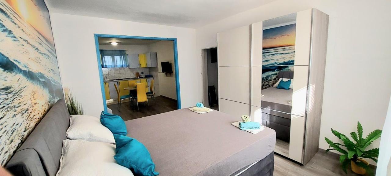 Luna Apartments Baška Voda Zewnętrze zdjęcie