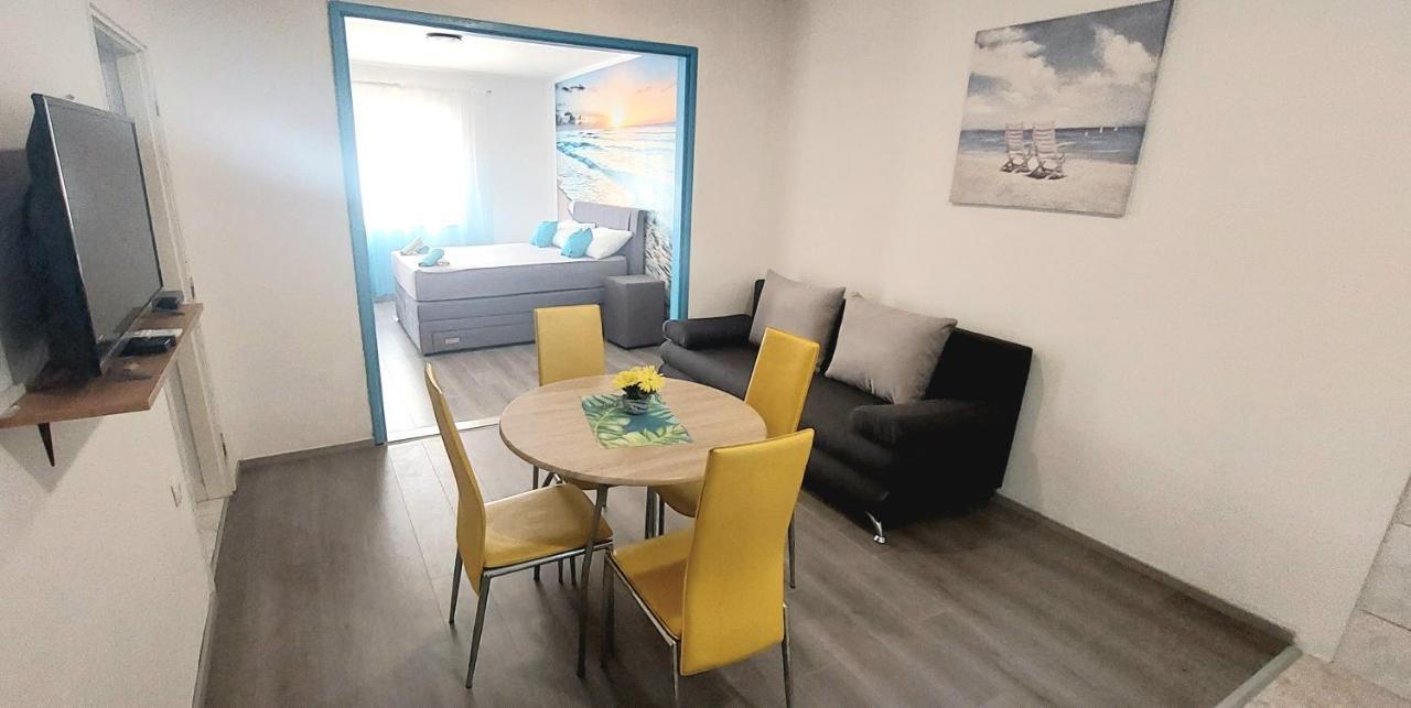 Luna Apartments Baška Voda Zewnętrze zdjęcie